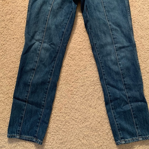 The Madewell Classic Straight Jean - Picture 2 of 5
